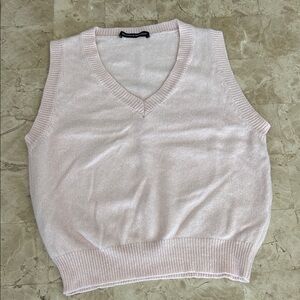 Brandy Melville Wool Light Pink V-Neck Sweater‎ Vest Women’s One Size